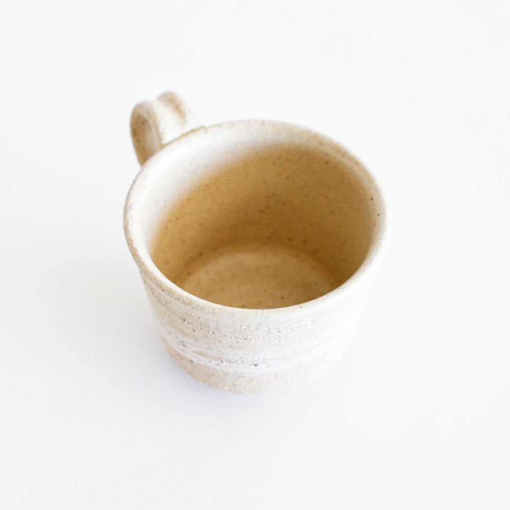 味わいある作りの白樺コーヒー碗皿