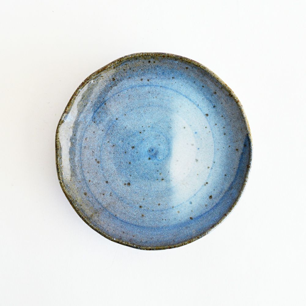 青萩彫 コーヒー碗皿のソーサーです