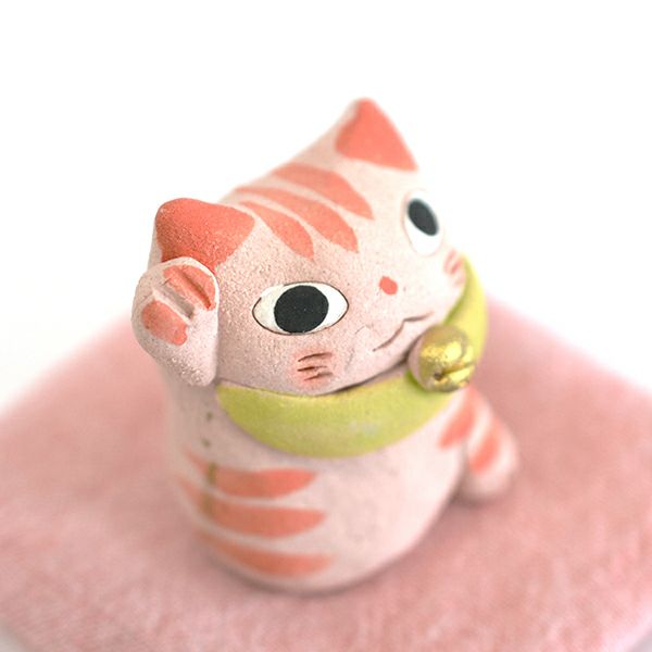 ネコの手貸すニャ！ 千載一遇 招き猫 右手｜和食器通販｜織部 Online Store【公式】