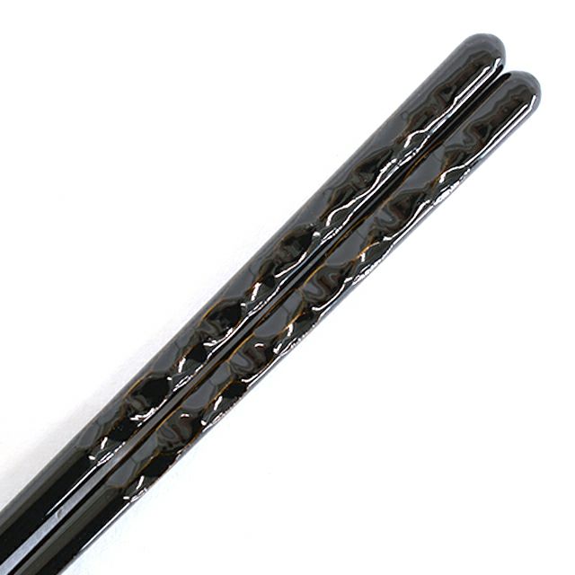 ぽこぽことまるで波打っている様なデザインの持ち手が程よい太さで持ちやすい漆黒箸 23cm