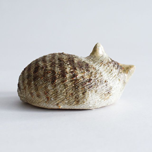 おやすみねこ 小｜和食器通販｜織部 Online Store【公式】