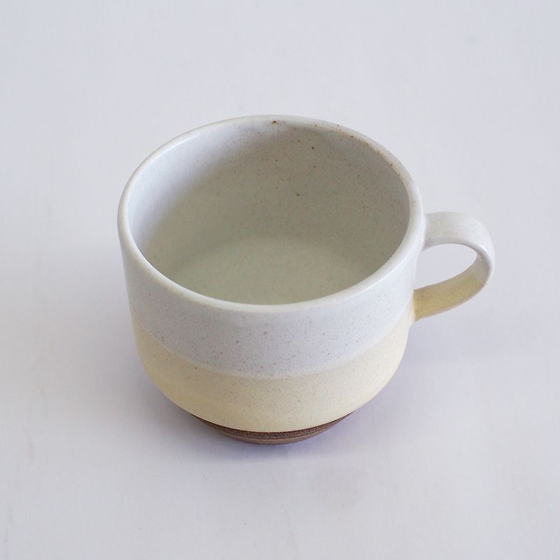 やさしい風合いのカジュアルなマグです