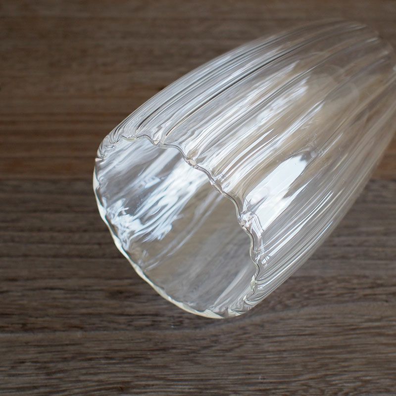 ぽってりとしたフォルムが可愛いグラス