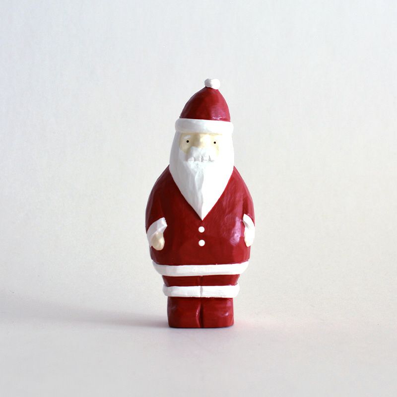 HAPPYクリスマス/サンタは世界にひとつしかない木彫りのクリスマスアイテムです。