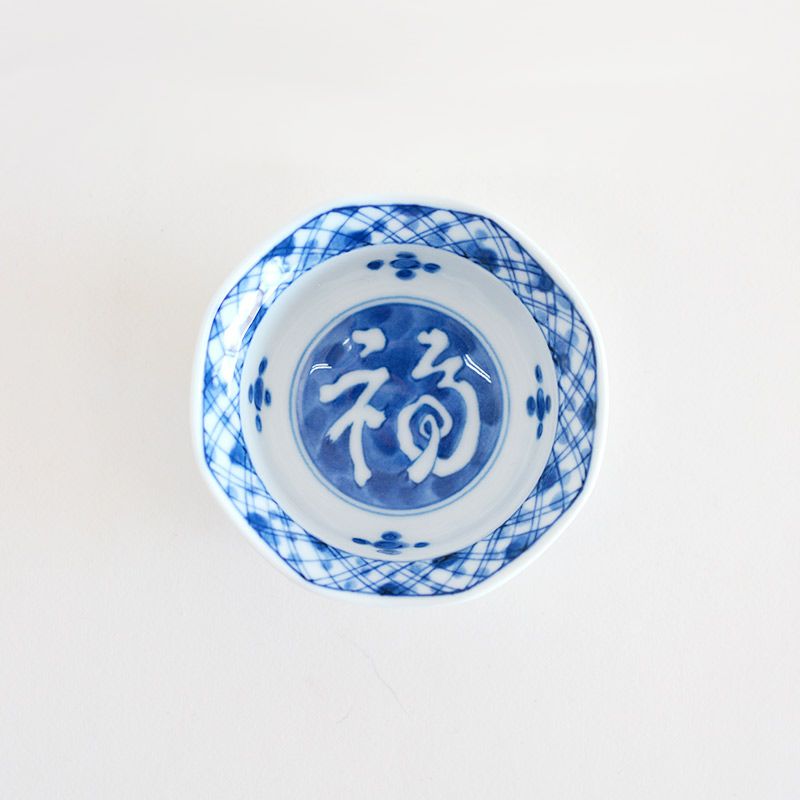 薬味や少量の料理を盛り付けに合います