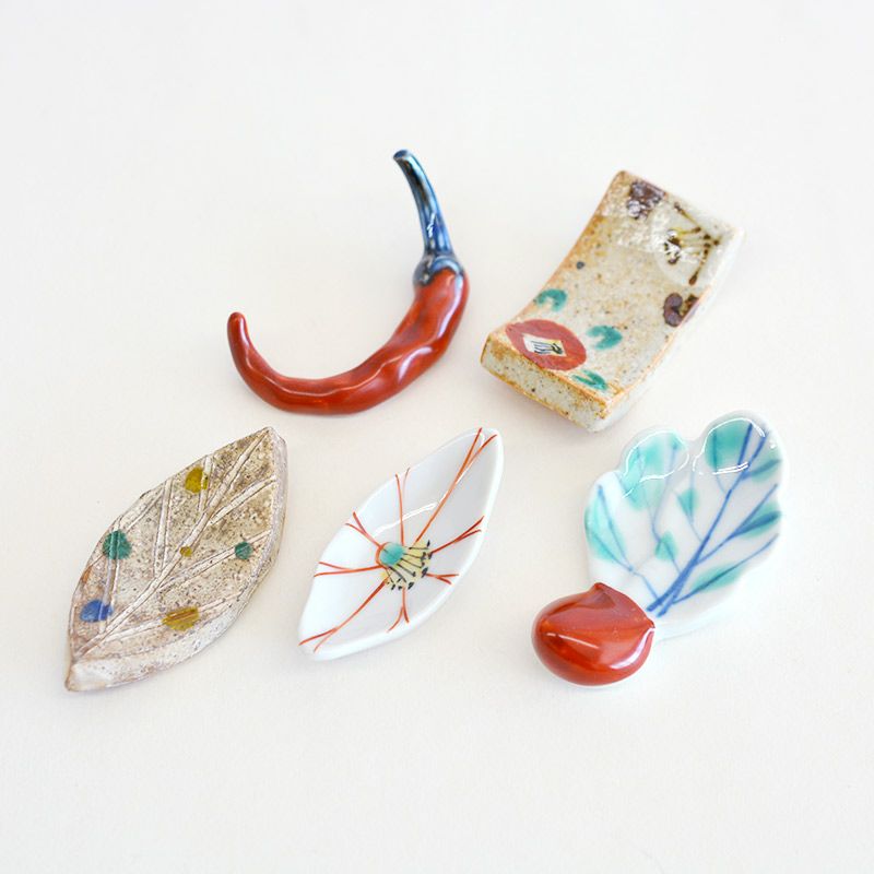 岐阜県多治見市の銘窯、蔵珍窯の箸置セットです