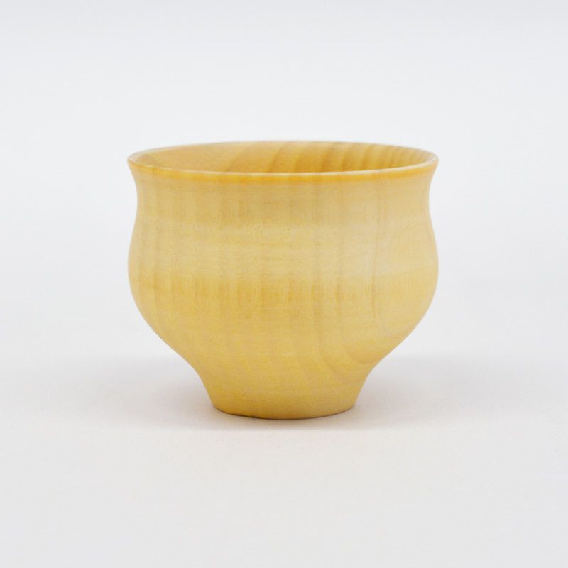 軽くて持ちやすい形状です