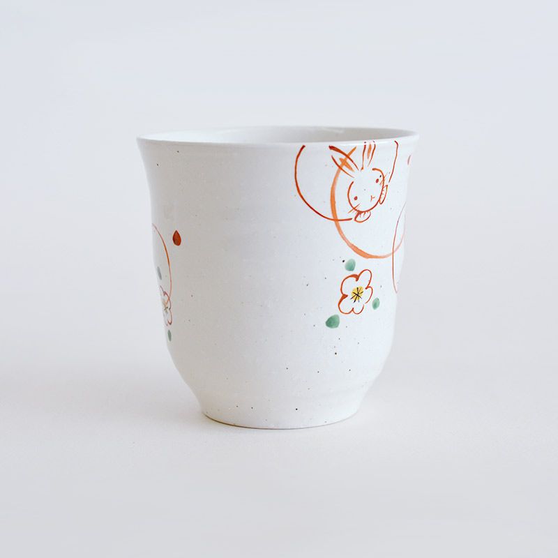 赤絵花うさぎ ペアマグカップ|和食器通販|織部 Online Store 赤絵花うさぎ ペアマグカップ|和食器通販|織部 Online Store