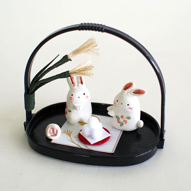 うさぎの置物は秋のプレゼントにも喜ばれます。