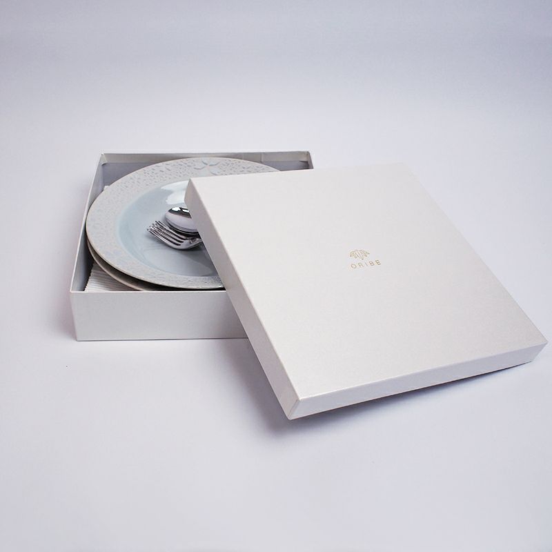 化粧箱に入り、贈り物におすすめです