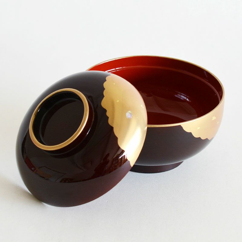 お雑煮をより美味しく引き立ててくれます