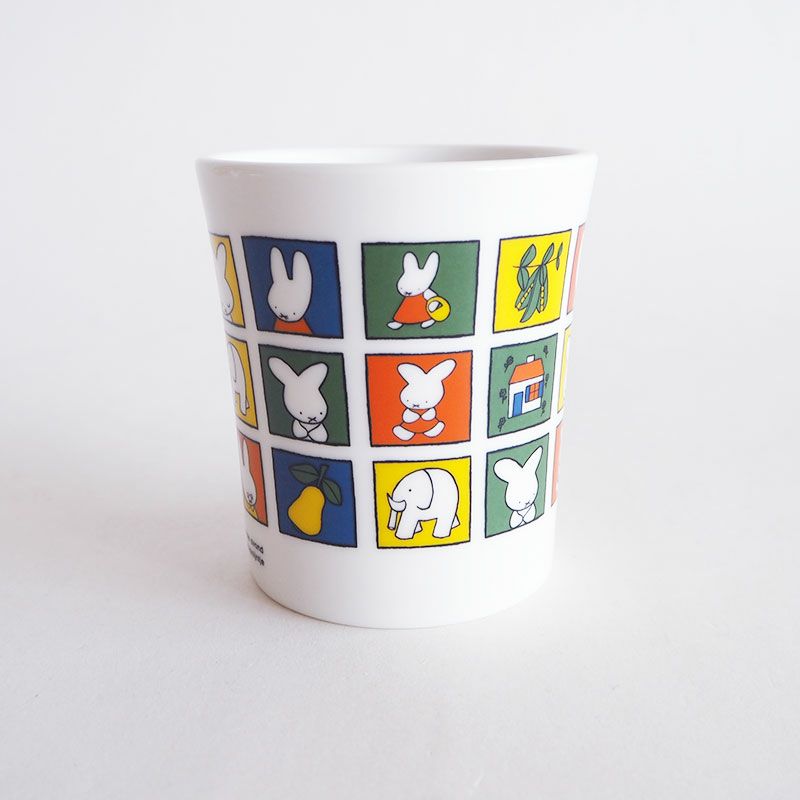 各年代のミッフィーがデザインされています