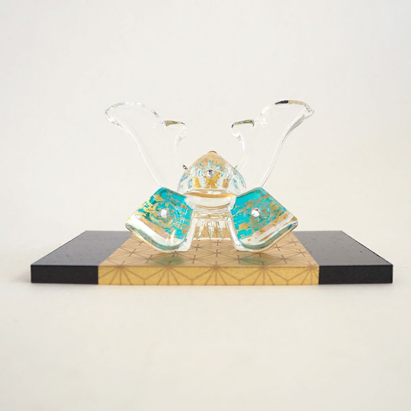 勇硝子兜飾り　青