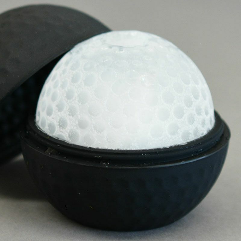 型から外すとゴルフボールようになります