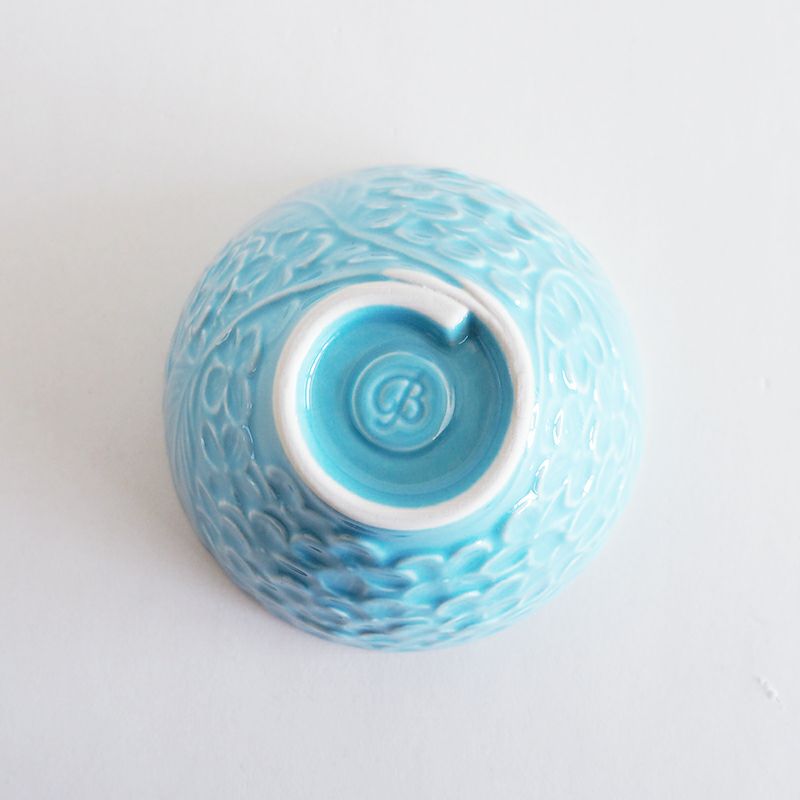 高台の渦巻きレリーフが見えないこだわりです