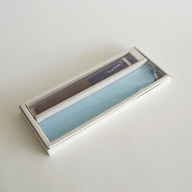 箱入りで贈り物にもぴったりです