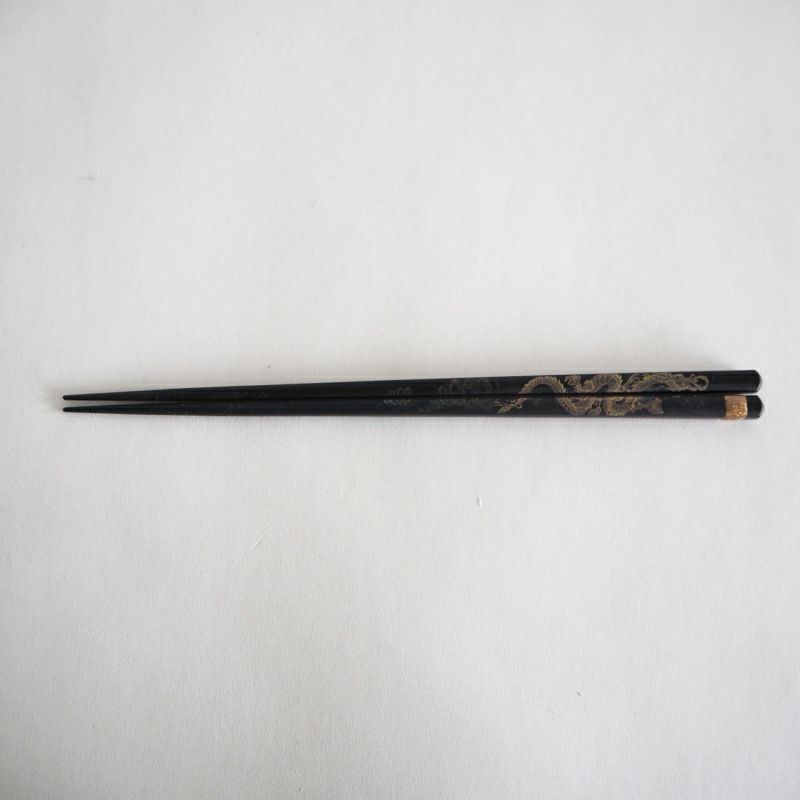 24cmと長めなので、手の大きな方にもおすすめです