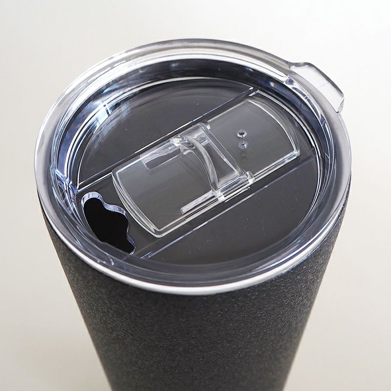 スライドして飲み口が開きます