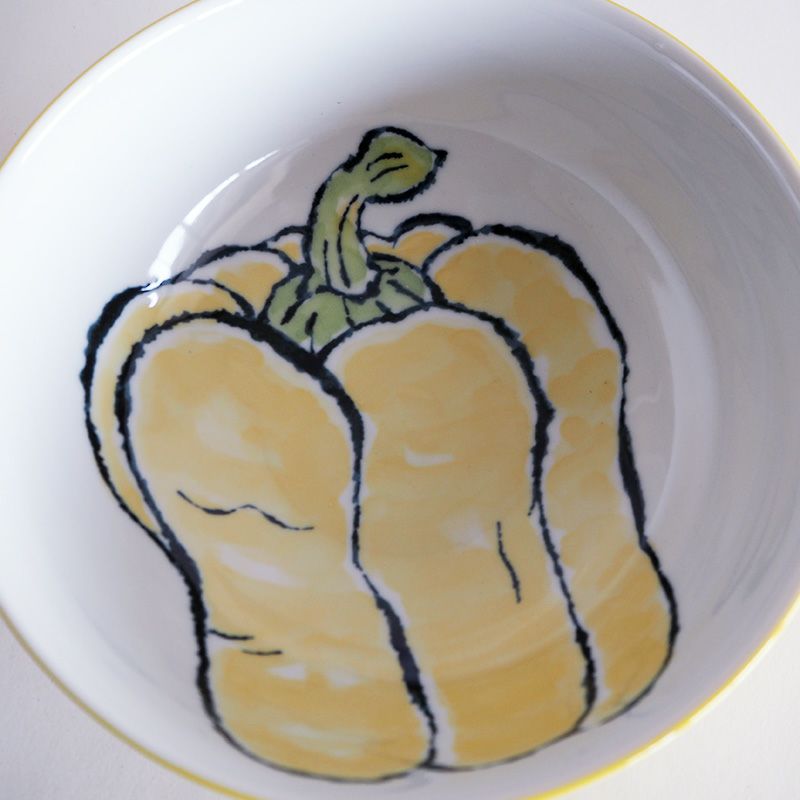 素朴なタッチの絵柄です