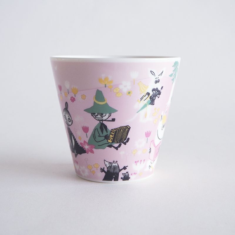 ムーミン谷の春をイメージしたマグです