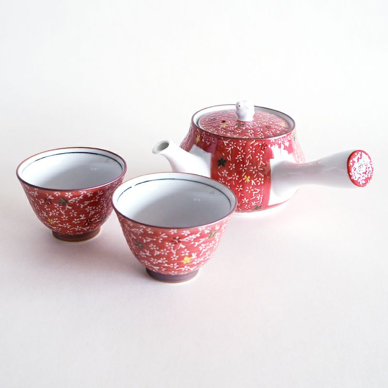 華の里シリーズの急須と煎茶碗のセットです