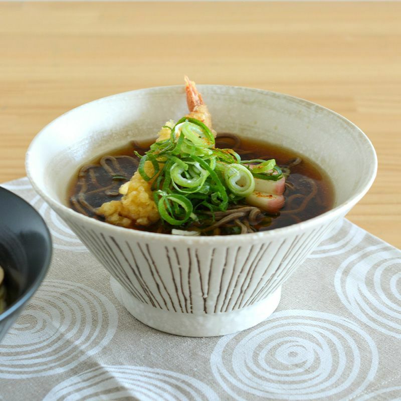 親子丼・天丼・チャーシュー丼などの丼に