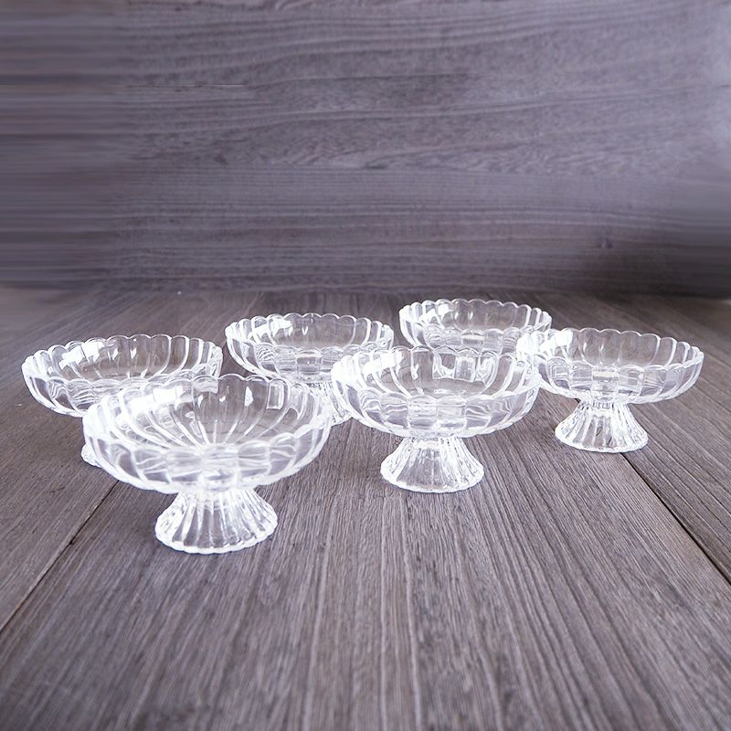 レトロなデザートグラスの6ピースセットです