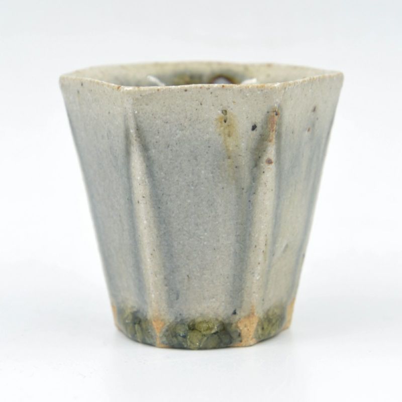 須賀保仲 織部 隅切四方 ぐい呑み 掛分六角ぐい呑｜和食器通販｜織部 Online Store【公式】
