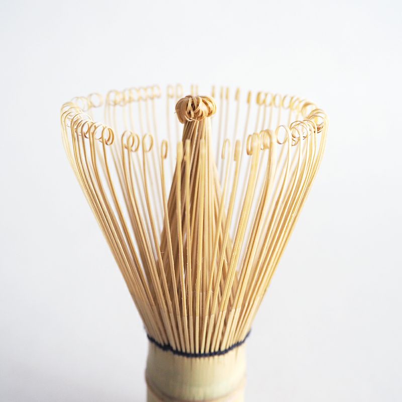 1本の竹を切り出して作られています