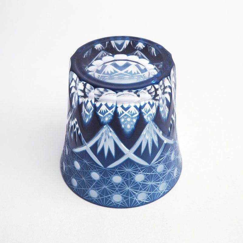 どんなの飲み物にも合うグラスです