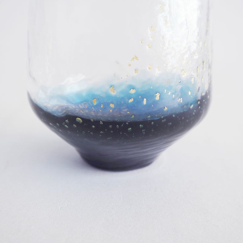 碧のグラデーションが美しい