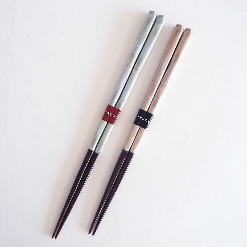 シンプルで持ちやすい箸です