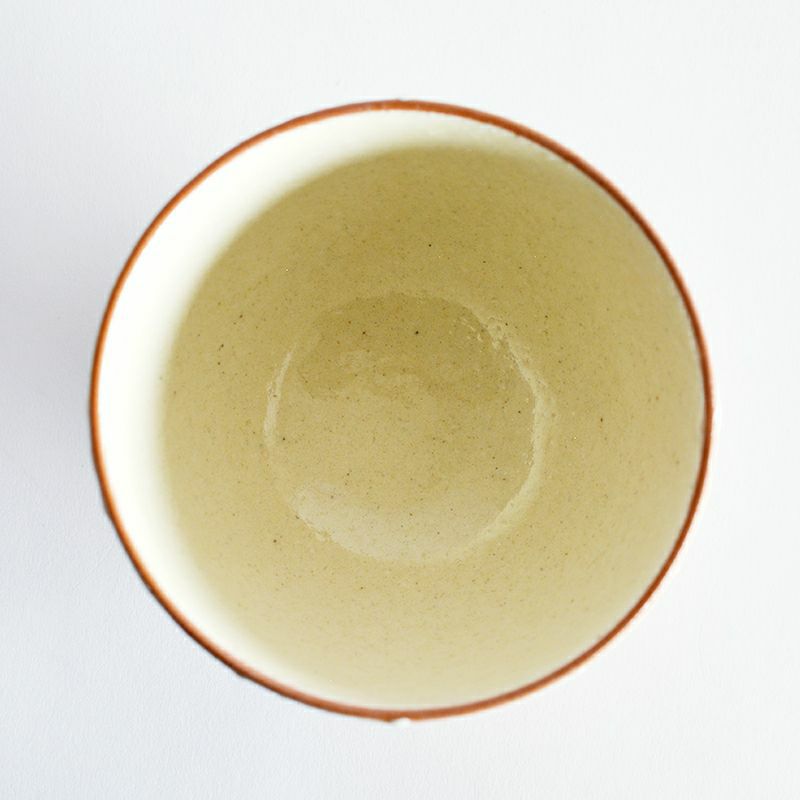 クラフト感のあるやさしい色合い