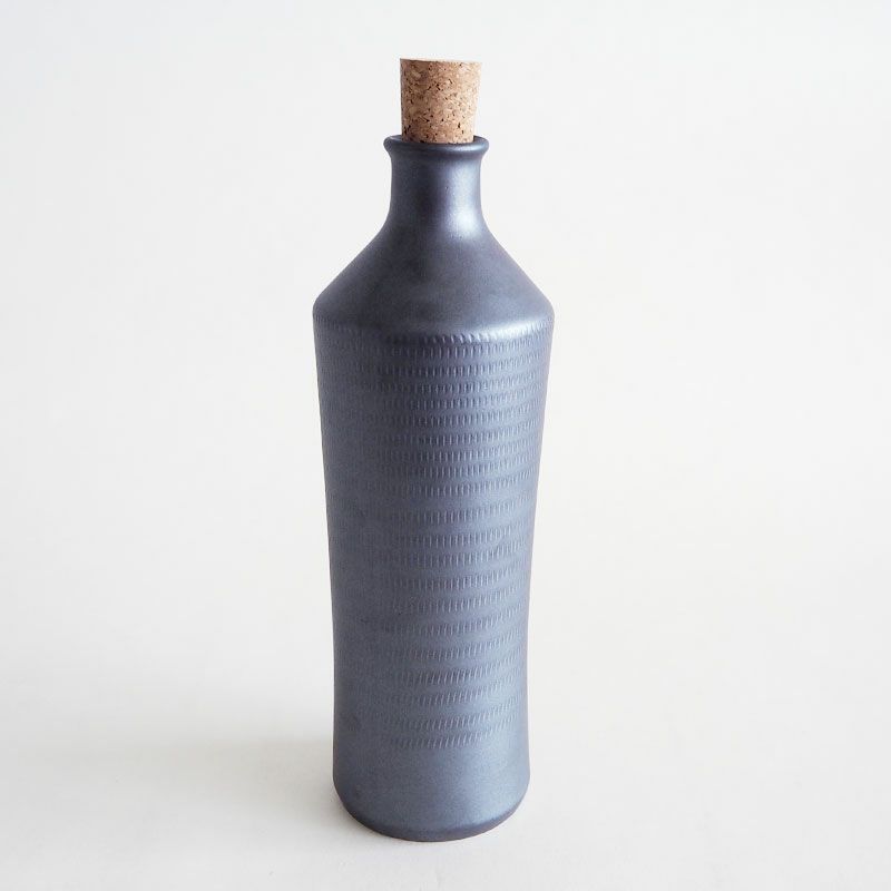 ラジウム鉱石を含む器　スリムボトル 黒