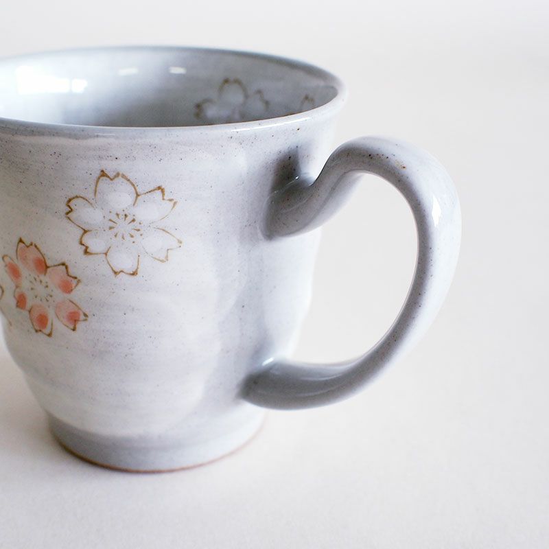 大きく握りやすいハンドルです