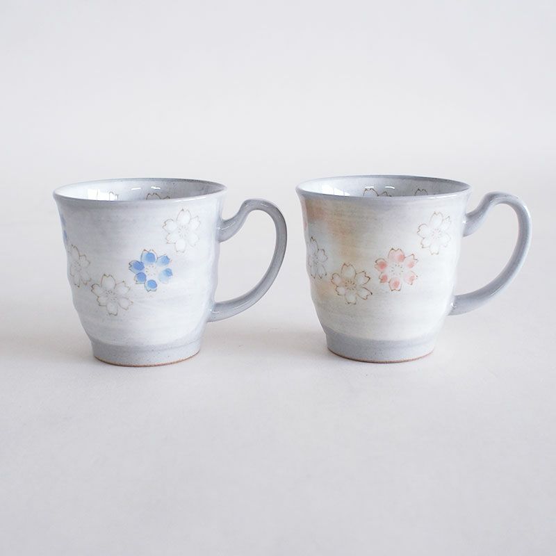 青紅花マグカップ 青もございます