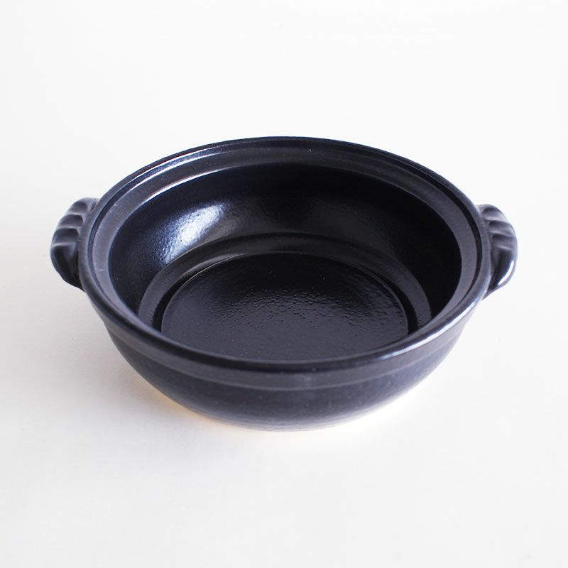 直火、オーブン、電子レンジも使用可能です