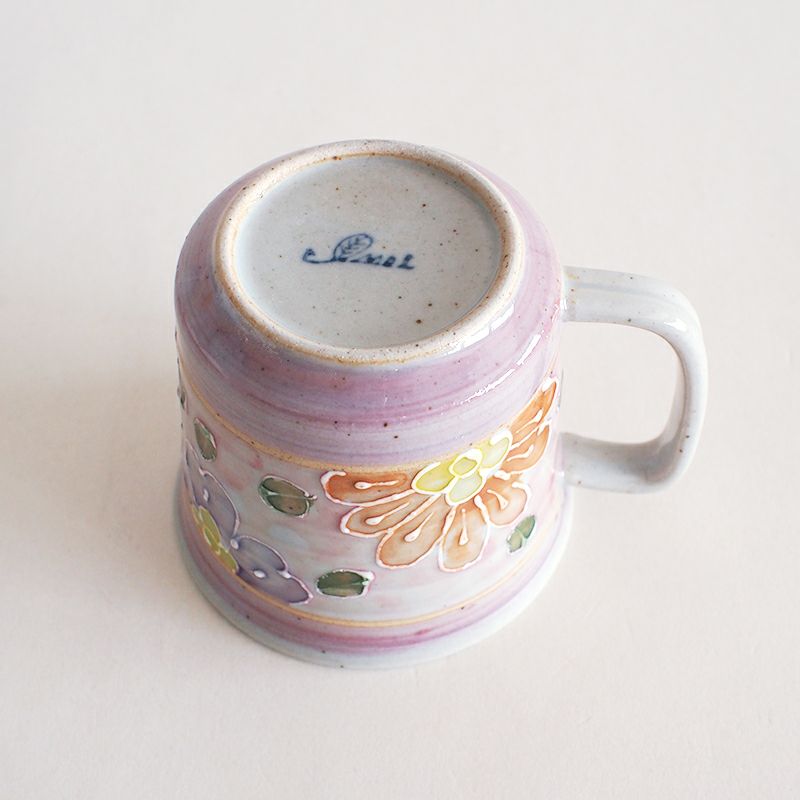 安定感のある形状です