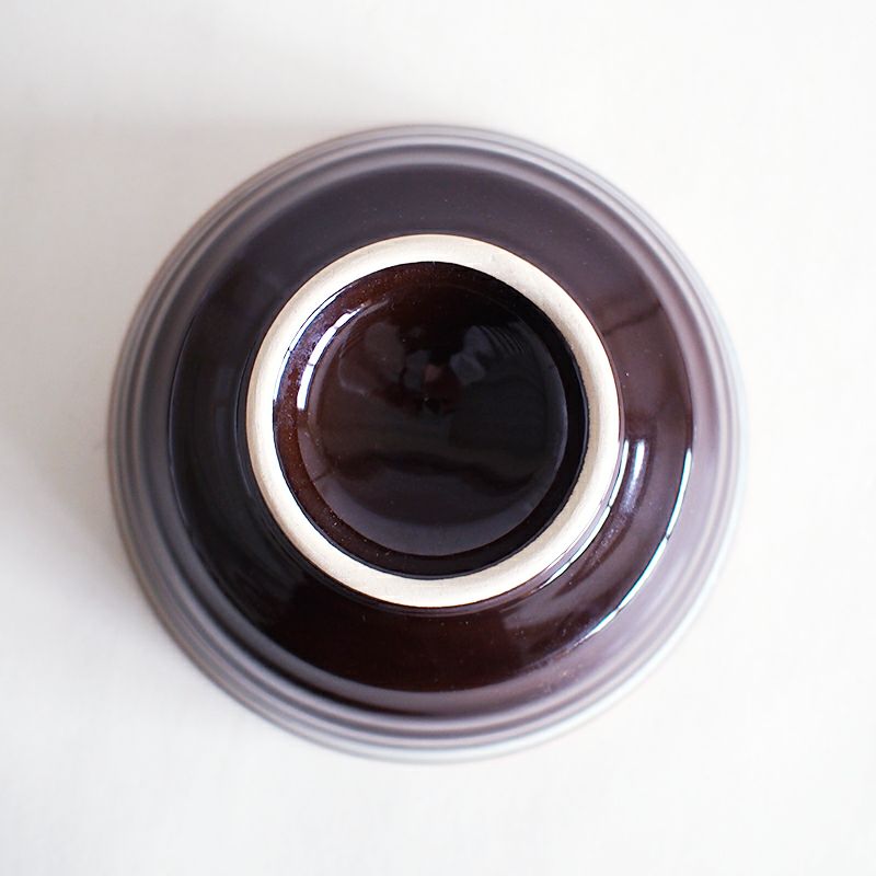 シンプルで使いやすい形状です