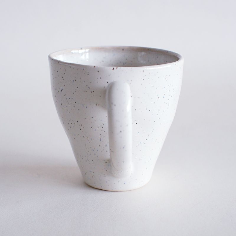 やさしい雰囲気のマグカップです