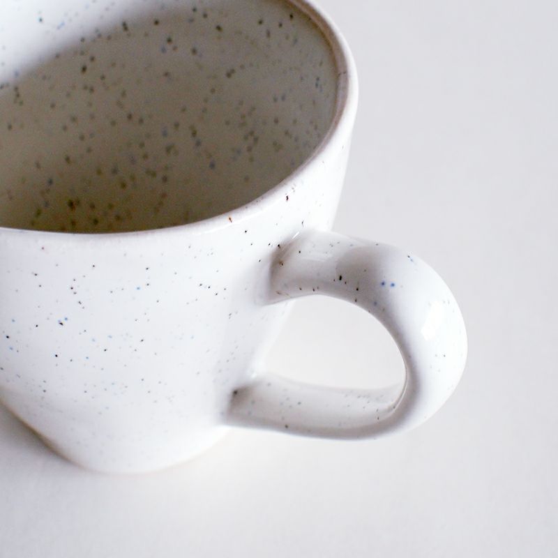 大きく持ちやすいハンドルです