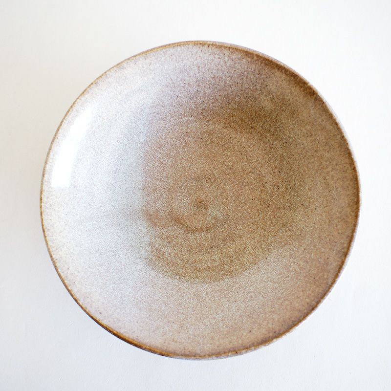 窯変による趣のある表面