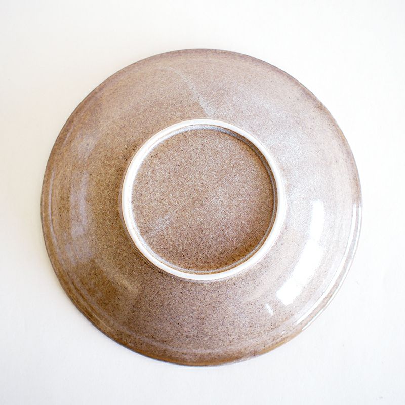 窯変による趣のある表面