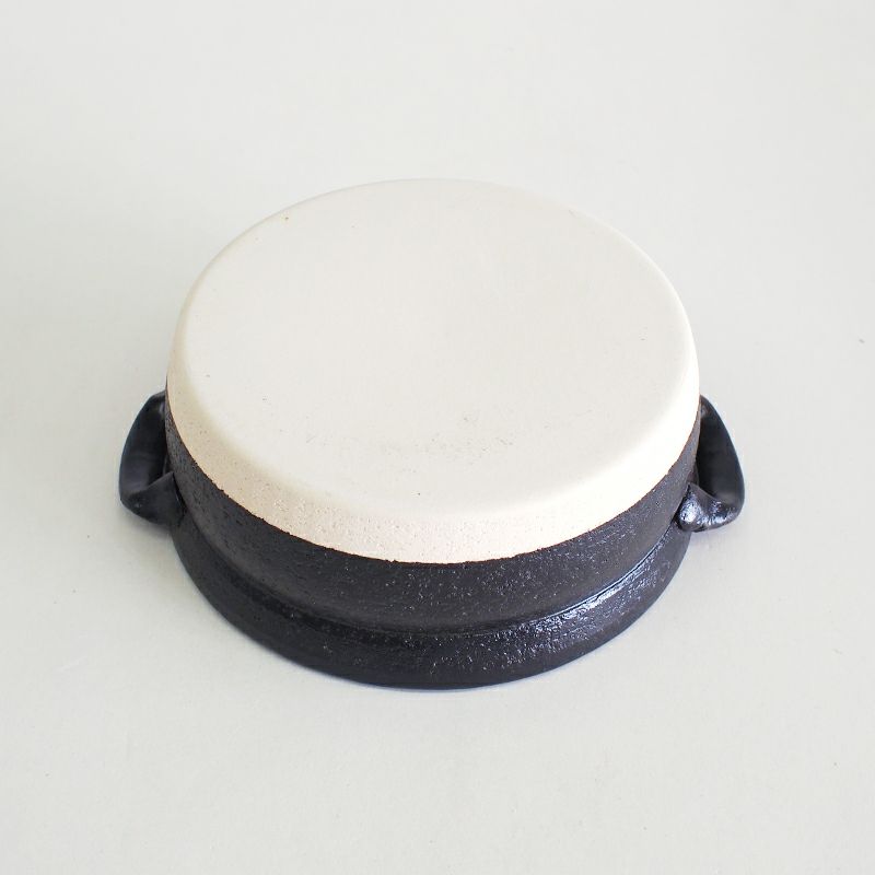 素焼き状の裏側です