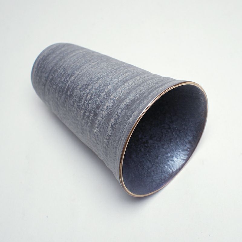 反型は口あたりがよく飲みやすい形状です