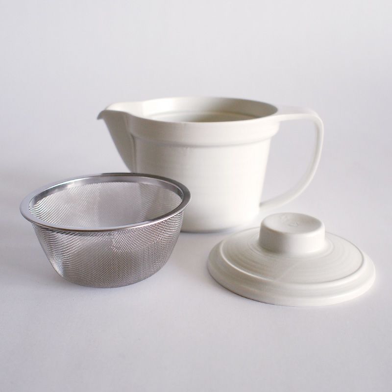 手入れがしやすいので毎日使える便利なポットです