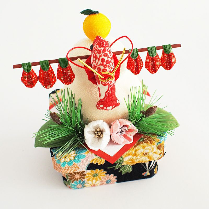 おもち様確認用　江籠さんまとめその3 初夢といえば一富士二鷹三茄子！ 大人気の木彫り鏡餅が御利益満載、夢