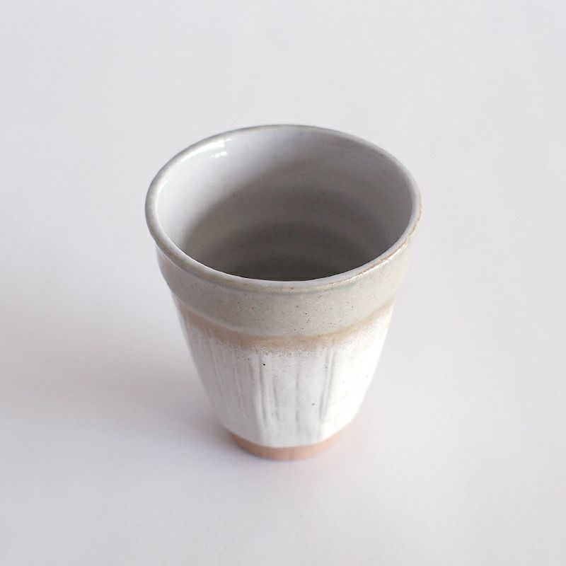 シンプルで使いやすい湯呑です