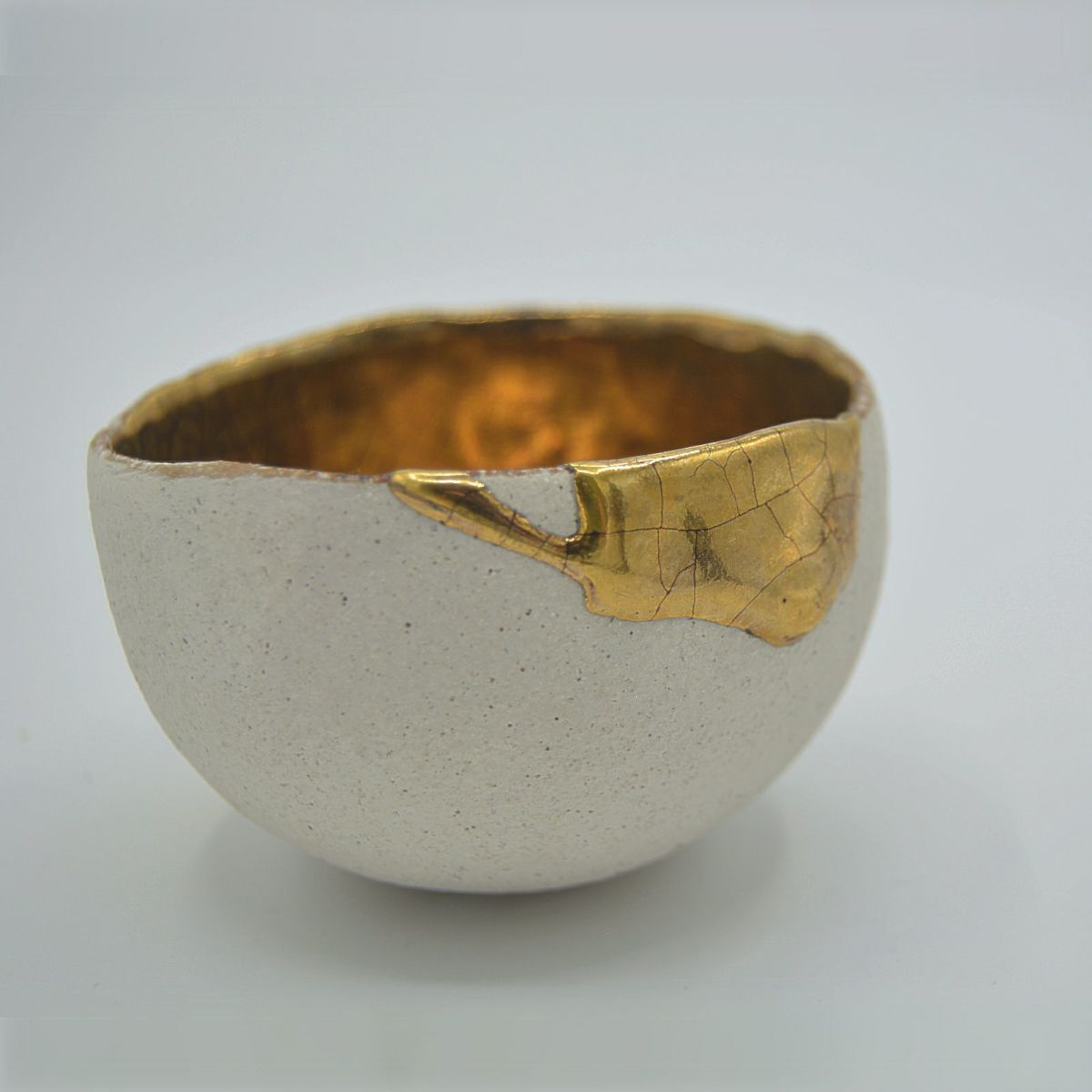 色絵金彩ボウルぐい呑｜和食器通販｜織部 Online Store【公式】