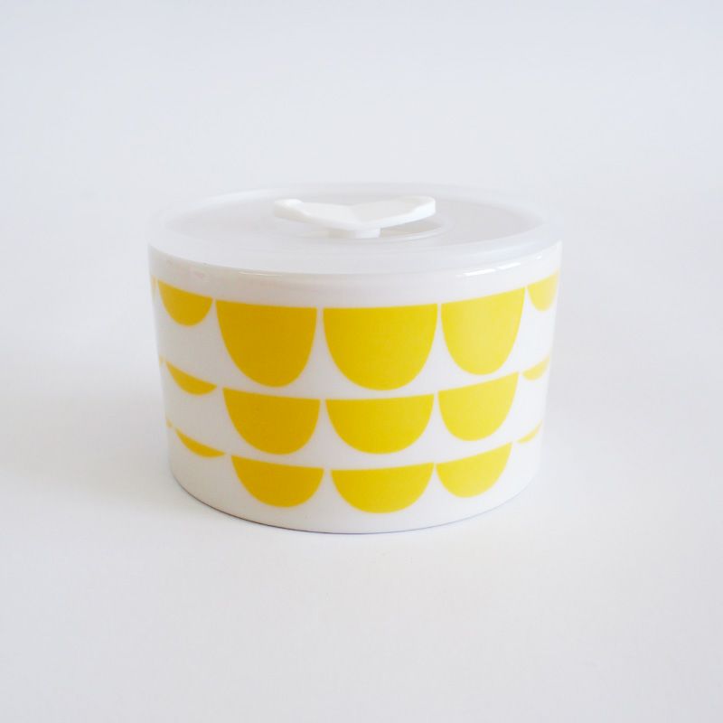 北欧のテキスタイルデザインをモチーフにしています